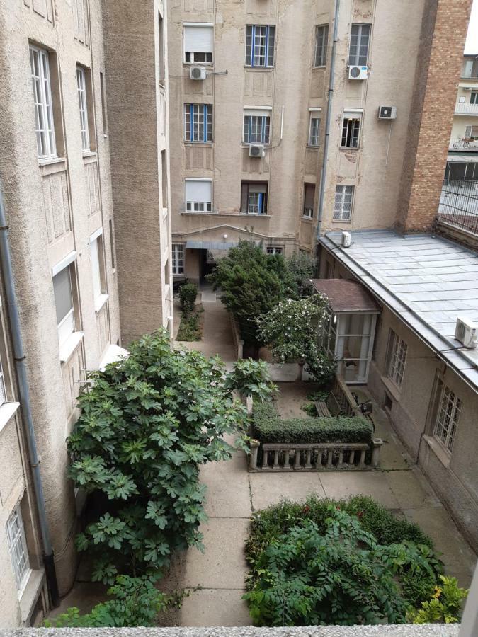 Appartement Wanderer 3 à Debrecen Extérieur photo